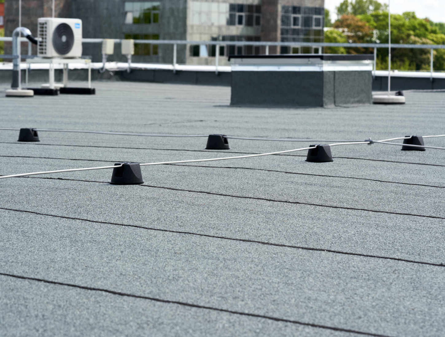 Techniques d'entretien pour un toit en roofing